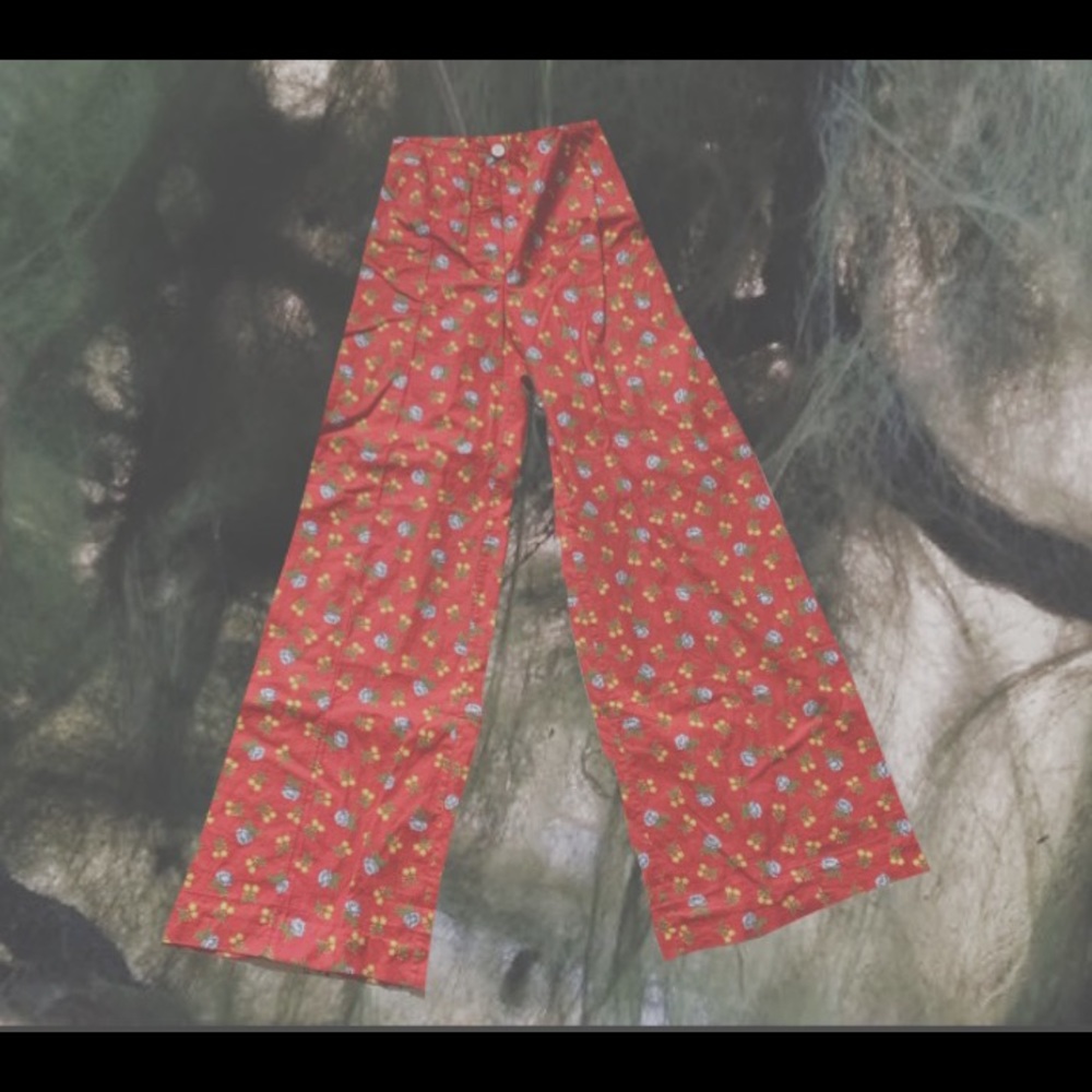 ❤️❤️VINTAGE HIGH WAISTED FLOWER PANTS